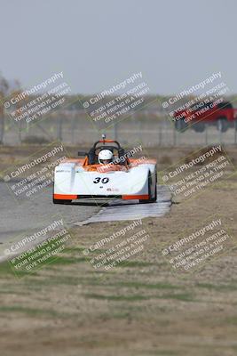 media/Oct-25-2025-CalClub SCCA (Sat) [[34c778dfbe]]/Group 5/Qualifying/